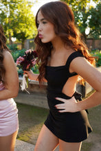 Load image into Gallery viewer, Sweety A Line Square Neck Black Short Homecoming Dress with Bowknot Back
