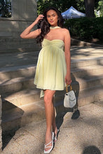 Load image into Gallery viewer, Cute A Line Sweetheart Light Yellow Short Homecoming Dress with Scarf