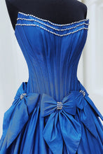 Load image into Gallery viewer, Elegant A-Line Strapless Long Satin Prom Dress with Bowknot
