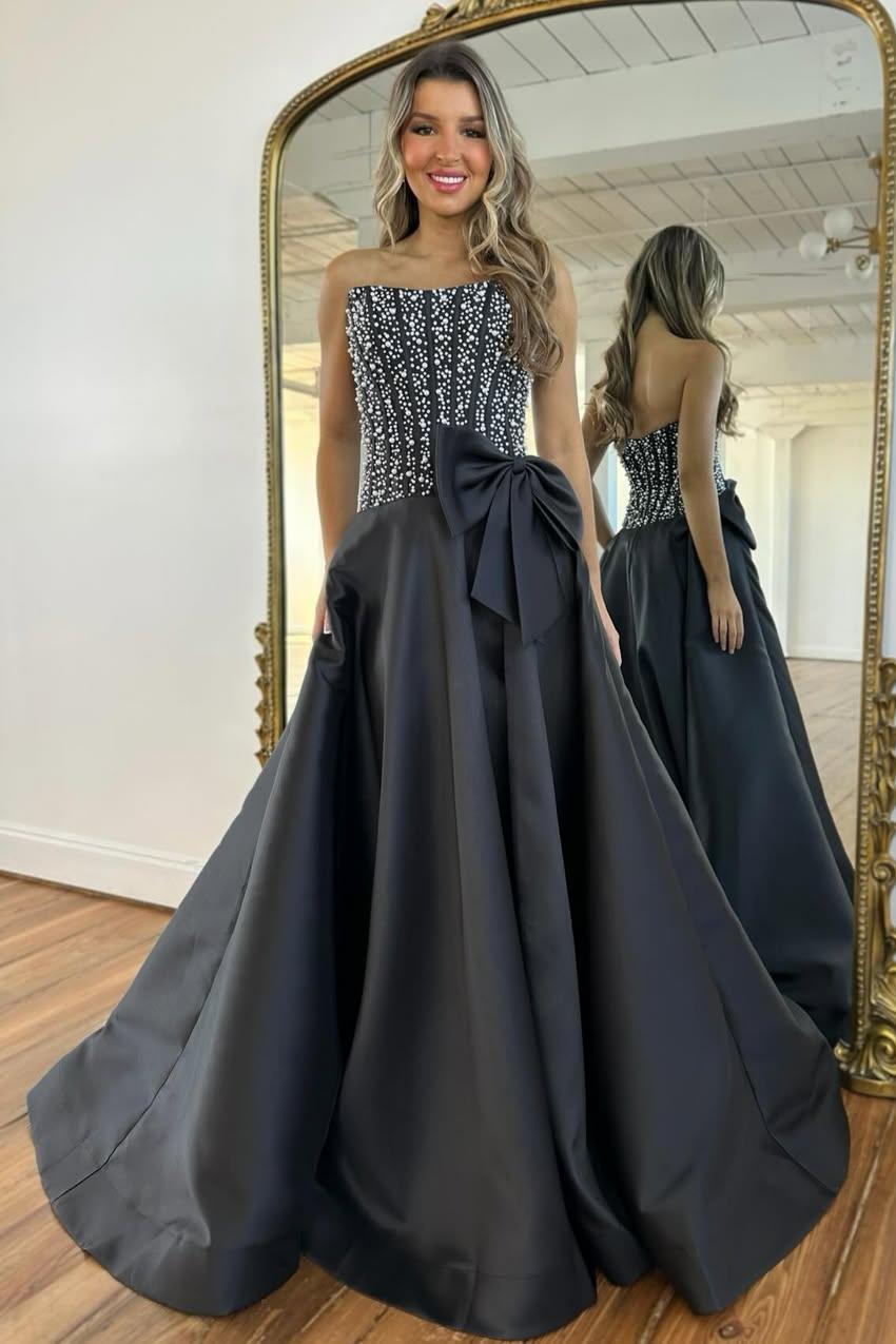 Luxurious A Line Strapless Black Satin Prom Dress with Beading Bowknot