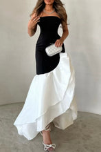 Load image into Gallery viewer, Elegant Black and White Mermaid Strapless Long Formal Party Dress
