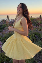 Load image into Gallery viewer, Elegant Ivory Eyelet Lace V-Neck Flare Mini Homecoming Party Dress