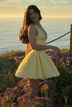 Load image into Gallery viewer, Elegant Ivory Eyelet Lace V-Neck Flare Mini Homecoming Party Dress
