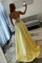 Load image into Gallery viewer, Sparkly A Line Sweetheart Yellow Long Prom Dress with Keyhole