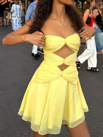 Fashionable A Line Sweetheart Yellow Short Homecoming Dress with Keyhole
