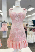 Load image into Gallery viewer, Glamorous A Line Sweetheart Light Blue Printed Short Homecoming Dress with Beading