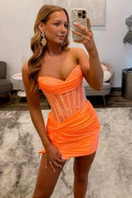 Load image into Gallery viewer, Sparkly Bodycon Sweetheart Yellow Corset Homecoming Dress with Beading