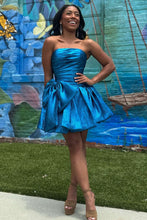 Load image into Gallery viewer, Glitter Pink A-Line Strapless Short Pleaded Homecoming Dress With Bowknot
