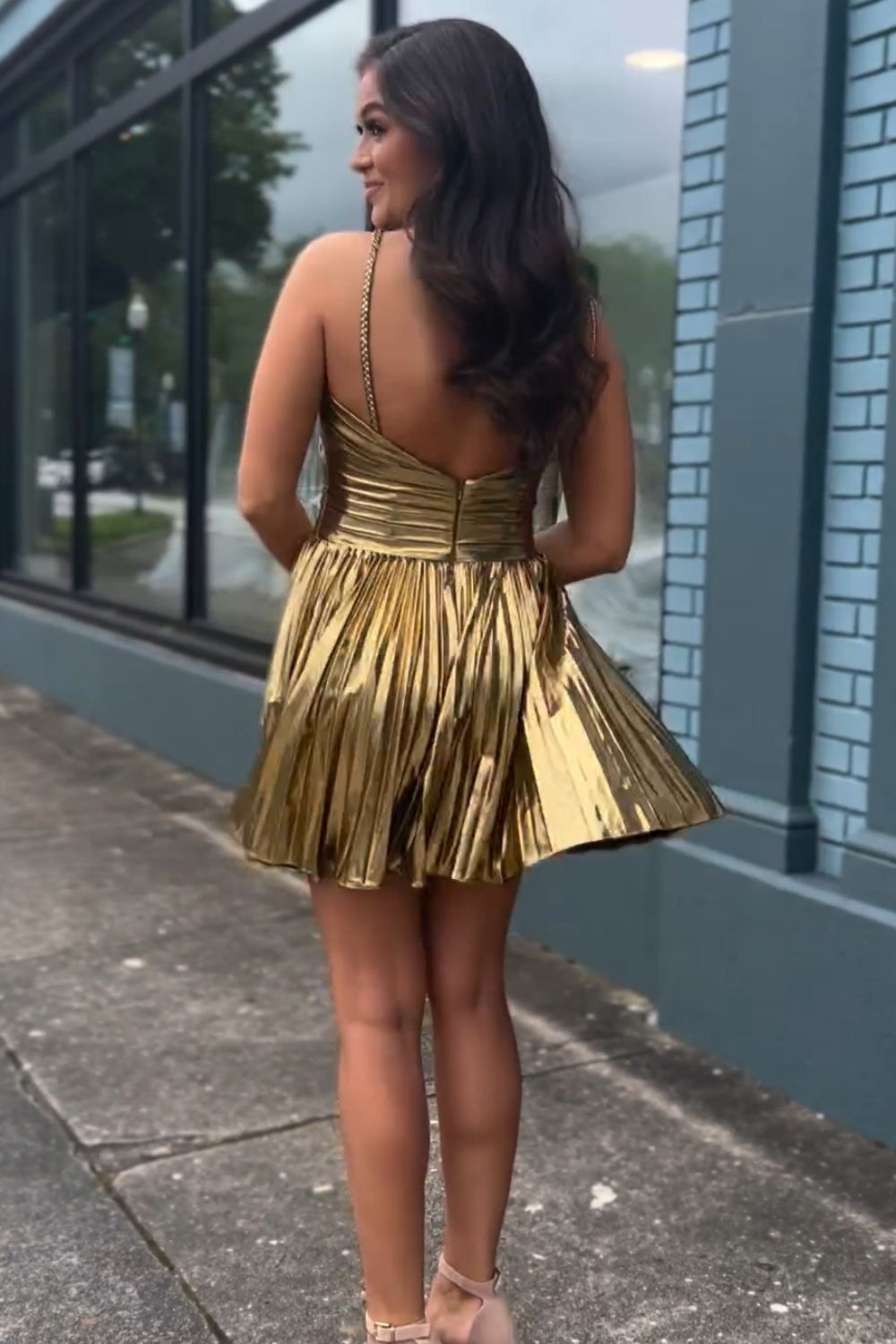 Luuvis Women Gold A-Line Halter Neck Short Metallic Homecoming Dress