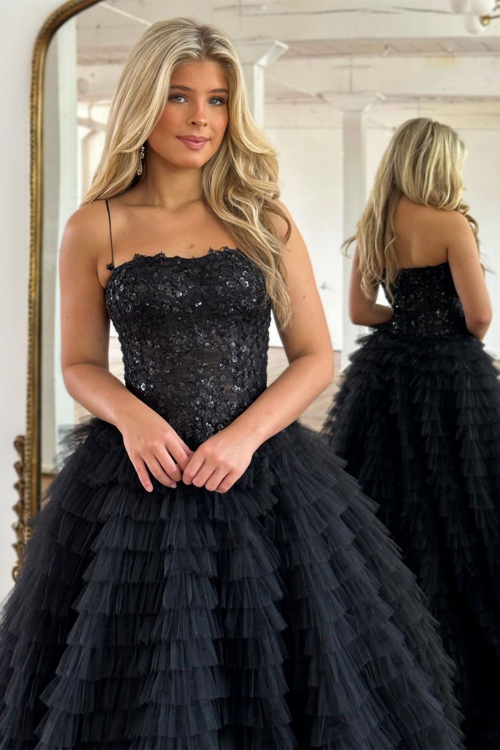 A-Line Spaghetti Strap Applique Glitter Tulle Black Prom Dress With High Slit main image 1