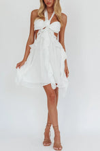 Load image into Gallery viewer, Gorgeous A Line Halter Neck Pink Short Homecoming Dress with Ruffles
