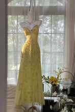 Load image into Gallery viewer, Gorgeous A Line Spaghetti Straps Yellow Long Prom Dress with Appliques Beading
