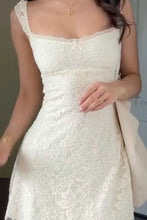 Load image into Gallery viewer, Gorgeous A Line Sweetheart Ivory Lace Short Homecoming Dress with Bowknot