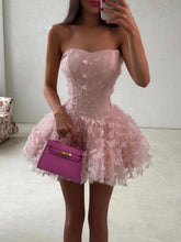 Load image into Gallery viewer, Gorgeous A Line Sweetheart Pink Short Homecoming Dress with Appliques
