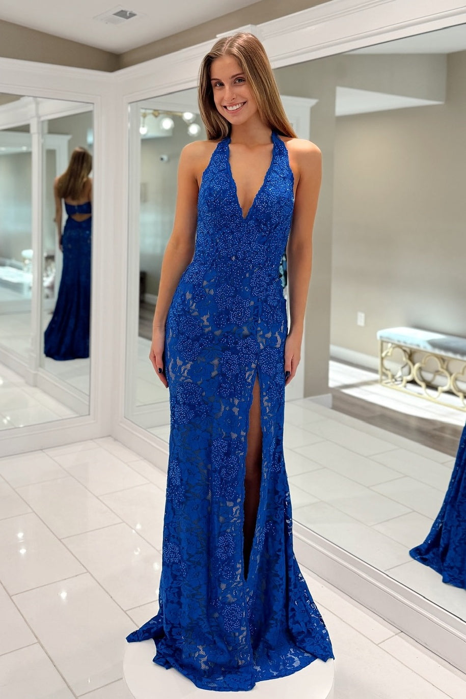 Gorgeous Mermaid Halter Neck Royal Blue Lace Long Prom Dress with Beading