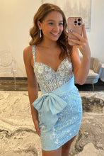 Load image into Gallery viewer, Cute Bodycon Sweetheart Blue Lace Short Homecoming Dress with Bowknot
