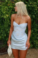 Load image into Gallery viewer, Chic Sheath Sweetheart Light Pink Corset Homecoming Dress with Criss Cross Back