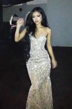 Load image into Gallery viewer, Luxurious Mermaid Spaghetti Straps Silver Sequins Long Prom Dress with Beading