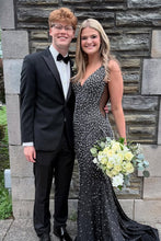 Load image into Gallery viewer, Luxurious Mermaid V Neck Pink Long Prom Dress with Pearls