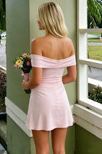 Load image into Gallery viewer, Stunning A Line Off the Shoulder Light Pink Short Homecoming Dress with Ruched