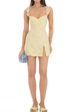 Load image into Gallery viewer, Chic Sheath Off the Shoulder Yellow Lace Short Homecoming Dress
