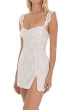 Load image into Gallery viewer, Chic Sheath Off the Shoulder Yellow Lace Short Homecoming Dress
