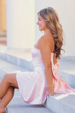 Load image into Gallery viewer, Sweet A Line Strapless Light Pink Short Homecoming Dress with Bowknot