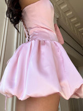 Load image into Gallery viewer, Pretty A Line Strapless Pink Satin Short Homecoming Dress with Criss Cross Back
