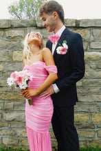 Load image into Gallery viewer, Pretty Mermaid Off the Shoulder Pink Long Prom Dress with Ruched