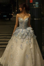 Load image into Gallery viewer, Luxurious A Line Sweetheart Light Blue Long Prom Dress with Beading
