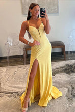 Load image into Gallery viewer, Gorgeous Red Spaghetti Straps Mermaid Long Beaded Prom Dress
