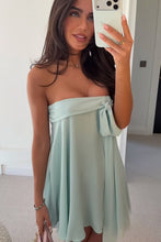 Load image into Gallery viewer, Simple A Line Strapless Light Green Short Homecoming Dress with Bowknot