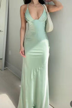 Load image into Gallery viewer, Simple Mermaid Spaghetti Straps Mint Green Long Prom Dress with Ruched

