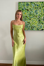 Load image into Gallery viewer, Simple Sheath Spaghetti Straps Light Green Long Party Dress with Backless
