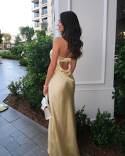 Load image into Gallery viewer, Simple Sheath Strapless Yellow Long Prom Dress with Ruched Open Back