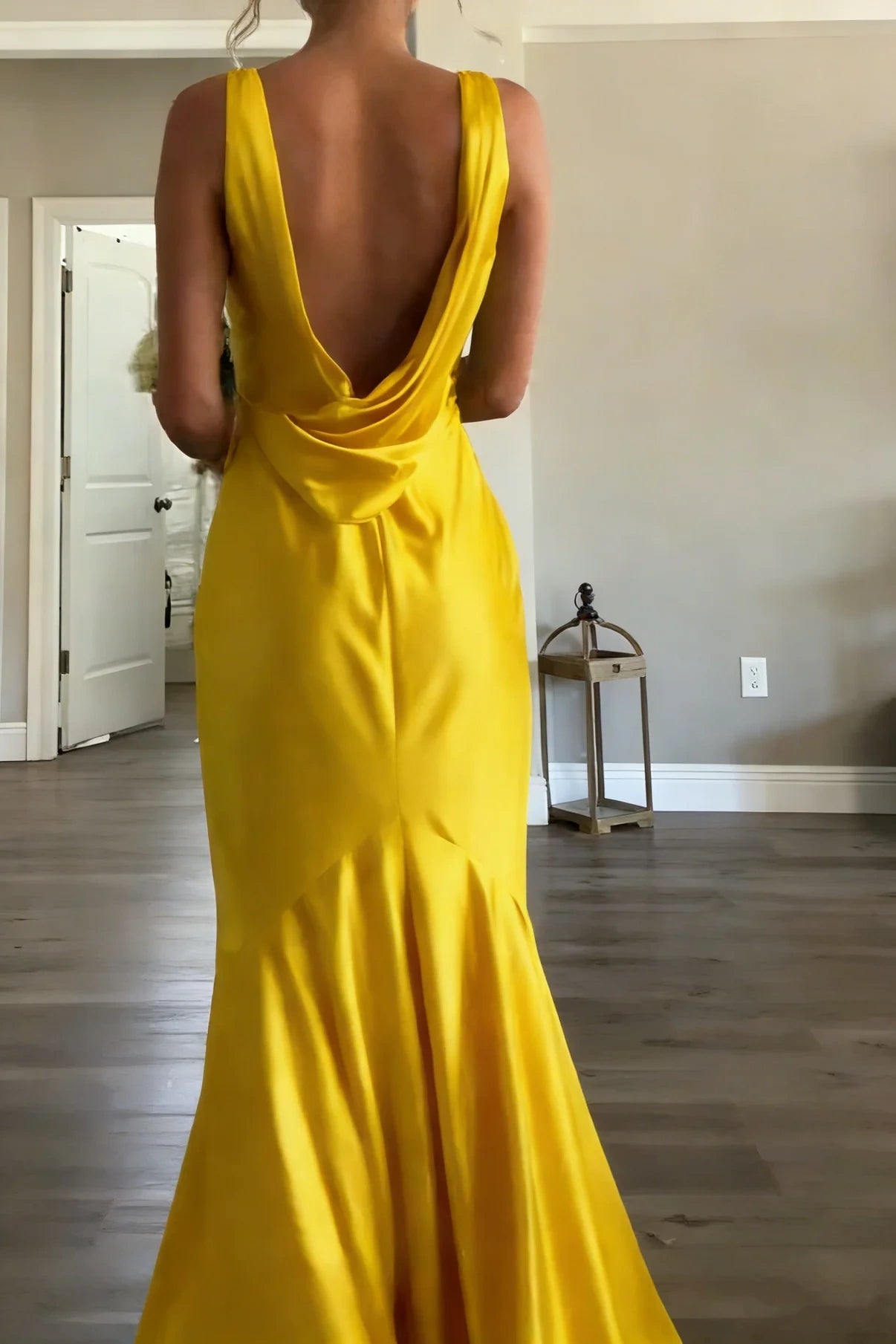 Luuvis Women Green Long Prom Dress Simple Mermaid V Neck Formal Dress with Open  Back