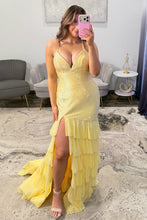 Load image into Gallery viewer, Stunning Mermaid Spaghetti Straps Red Long Prom Dress with Beading Ruffles