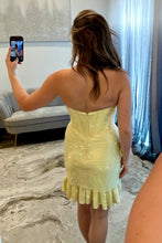 Load image into Gallery viewer, Sparkling Short Tight Homecoming Dress with Ruffle Hem and Sweetheart Neckline
