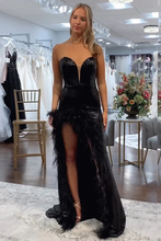 Load image into Gallery viewer, Sparkly Black Mermaid Strapless Long Prom Dress With Feather
