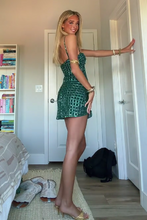 Load image into Gallery viewer, Sparkly A Line Spaghetti Straps Dark Green Short Homecoming Dress with Beading