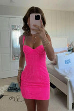 Load image into Gallery viewer, Bling Sheath Sweetheart Red Short Homecoming Dress with Beading
