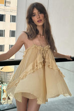 Load image into Gallery viewer, Stunning A Line Spaghetti Straps Champagne Short Homecoming Dress with Ruffles