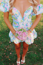 Load image into Gallery viewer, Stunning A Line Sweetheart Blue Printed Short Homecoming Dress with Bowknot

