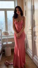 Load image into Gallery viewer, Stunning Mermaid Spaghetti Straps Candy Pink Long Prom Dress with Criss Cross Back
