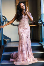 Load image into Gallery viewer, Stunning Mermaid Spaghetti Straps Pink Long Prom Dress with Appliques Beading