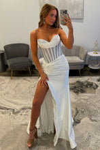 Load image into Gallery viewer, Stunning Mermaid Sweetheart White Corset Prom Dress with Beading