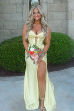 Load image into Gallery viewer, Stunning Mermaid Sweetheart Yellow Long Prom Dress with Beading