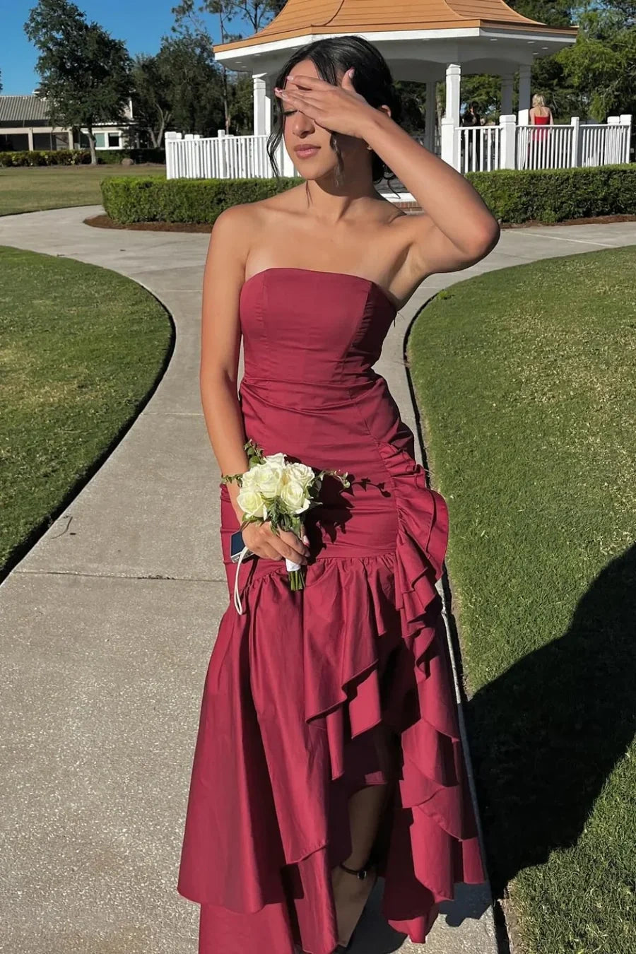 Stunning Sheath Strapless Burgundy Long Prom Dress with Ruffles