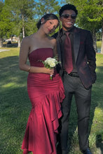 Load image into Gallery viewer, Stunning Sheath Strapless Burgundy Long Prom Dress with Ruffles
