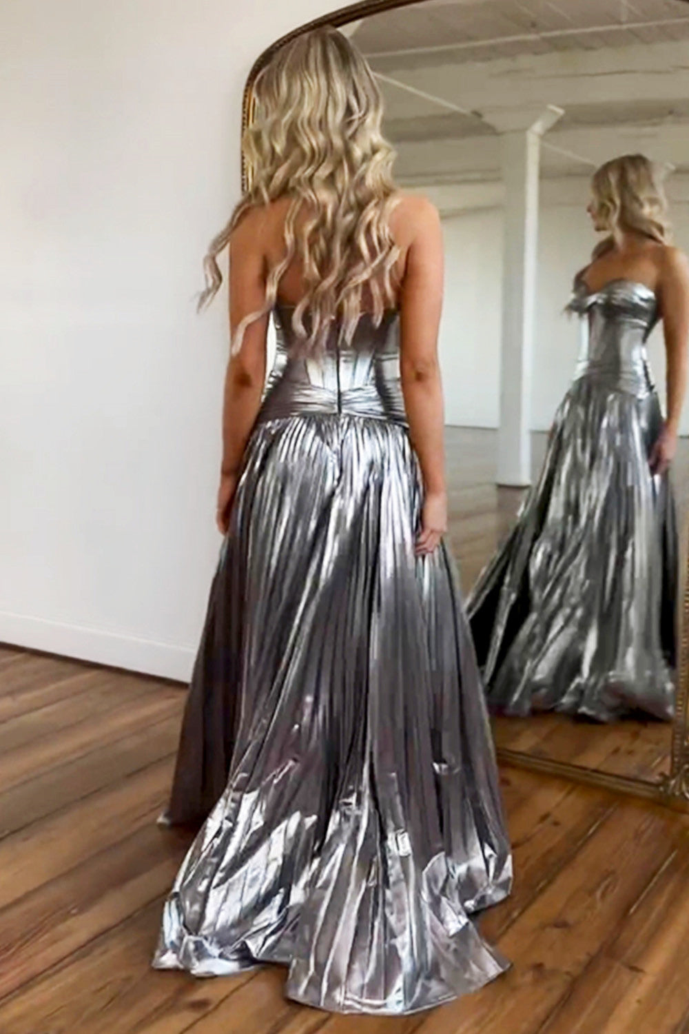 Luuvis Women Sparkly Metallic Silver A-Line Sweetheart Long Prom Dress